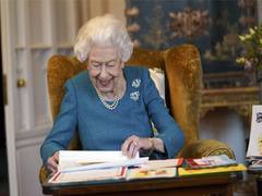 
      
      Queen Elizabeth shows support for Ukraine, makes 'generous...
      
      