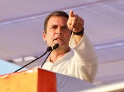 
      
      MP: Rahul calls Amit Shah 'murder accused', his son 'magician' 
      
      