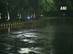 
      
      Delhi: Parts of city receives rainfall 
      
      