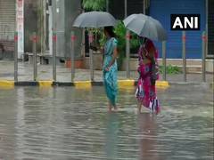 
      
      IMD predicts thunderstorms in parts of UP in next few hours 
      
      