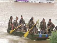
      
      Maharashtra floods: Army rescues 1,700 people in Kolhapur 
      
      