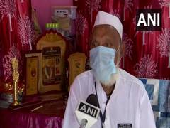 
      
      Mohammed Sharif, who cremates unclaimed bodies, gets 'bhoomi...
      
      