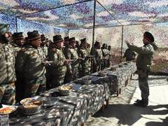 
      
       Lieutenant General Ranbir Singh visits Eastern Ladakh to...
      
      