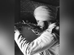 
      
      Randeep Hooda recalls his shelved film on anniversary of...
      
      