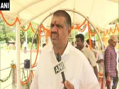 
      
      Decentralisation very important, Naidu staging agitations...
      
      
