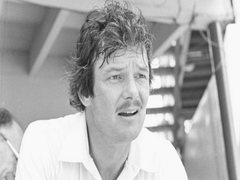 
      
      Former England seamer Robin Jackman dies aged 75
      
      