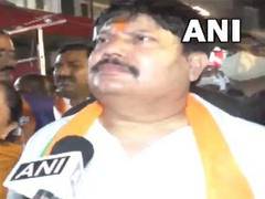 
      
      'Will break every booth machine': BJP's Arjun Singh warns TMC...
      
      