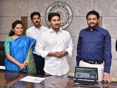 
      
      Jagan Reddy launches 'connect to Andhra' web portal
      
      