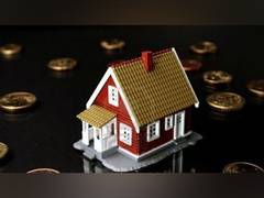
      
      Real Estate Developers Hand Out Special Cash Discounts to Buyers
      
      