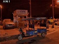 
      
      Delhi: E-rickshaw driver killed for opposing public urination
      
      