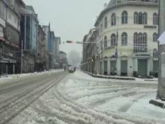 
      
      J-K: Snowfall hits fight operations, Jammu-Srinagar National...
      
      