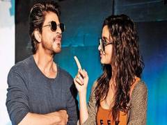 
      
      Shah Rukh pampers himself on his day off by watching 'Darlings' 
      
      