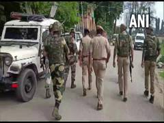 
      
      J-K: Terrorists open fire at Police, CRPF: one police injured
      
      