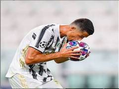 
      
      Ronaldo asks Juventus to rally around for next season
      
      