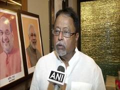 
      
      West Bengal: BJP-TMC clash in Basirhat, 5 dead
      
      