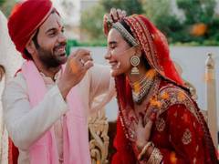 
      
      Congratulatory messages pour in for newlyweds Rajkummar Rao,...
      
      