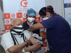 
      
      RSS chief Mohan Bhagwat receives first dose of Covid-19 vaccine
      
      