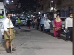 
      
      COVID-19 : RSS distributes food to needy in Delhi
      
      