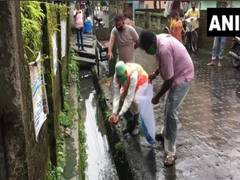 
      
      Siliguri Municipal Corporation releases guppy fish in parts...
      
      