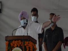 
      
      Amarinder Singh urges agitating farmers to shift out of Punjab
      
      