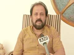 
      
      Congress leader hit out at Centre, Telangana govt over paddy
      
      