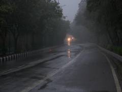
      
      IMD predicts rain in Delhi-NCR in next 2 hrs
      
      