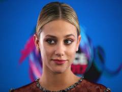 
      
      Lili Reinhart says filming 'Riverdale', 'Hustlers'...
      
      