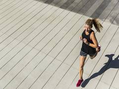 
    Study finds 10 minutes run can boost brain processing
    