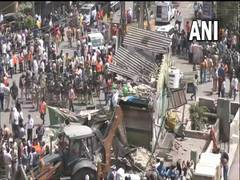 
      
      NDMC defends demolition drive in Jahangirpuri
      
      