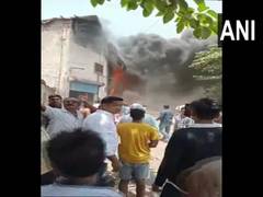 
      
      Fire breaks out at godown in Mumbai's Nalasopara area
      
      