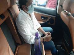 
      
      Sachin Tendulkar pays last respects to Lata Mangeshkar at...
      
      