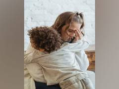 
      
      Children at risk of depression if mothers depressed during,...
      
      