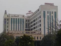 
      
      Unnao rape victim who was set ablaze on way to court, dies at...
      
      