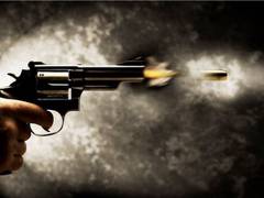 
      
      Uttar Pradesh: Kanpur man opens fire at police, 3 injured
      
      