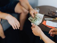
    Study reveals gender-disposed personality traits can explain salary gap
    