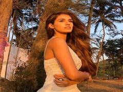 
      
      Anil Kapoor, Kiara Advani and other celebrities send...
      
      