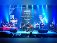 
      
      Satyam Anandjee, An Internationally renowned Singer/Composer 
      
      