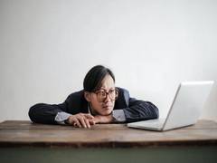 
    Study links politics, boredom with breaking public-health rules
    
