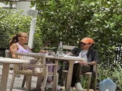 
      
      Jennifer Lopez spotted lunching with ex-beau Marc Anthony...
      
      