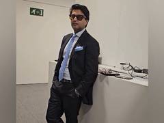 
      
      Jyotiraditya Scindia poses with Ray-Ban's Meta AI glasses
      
      