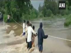 
      
      IMD predicts heavy rainfall in Telangana districts
      
      