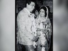 
      
      Dharmendra gets nostalgic in throwback picture with Jaya...
      
      