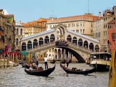 
    Visiting Venice? Beware of fine for sitting at undesignated spots
    
