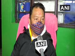 
      
      Gorkha Janmukti Morcha urges Mamata Banerjee to recruit...
      
      