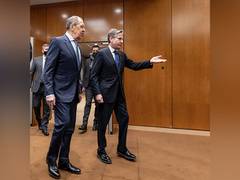 
      
      America urges Russia to defuse Ukraine crisis
      
      