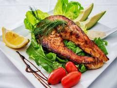 
    Study reveals highest levels of microplastics are present in molluscs seafood
    