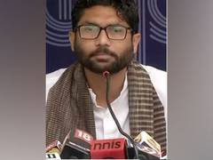 
      
      Assam court to hear Jignesh Mevani's bail plea tomorrow
      
      