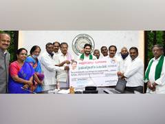 
      
      Andhra CM releases Rs 2,800 crore for Rythu Bharosa-PM Kisan
      
      