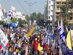 
      
      By pressing 'Jhadu' button you can change Punjab's future,...
      
      
