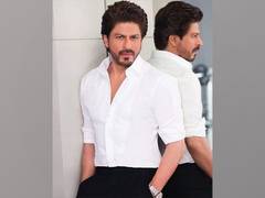 
      
      SRK thanks fans for celebrating 30 years of his Bollywood journey
      
      